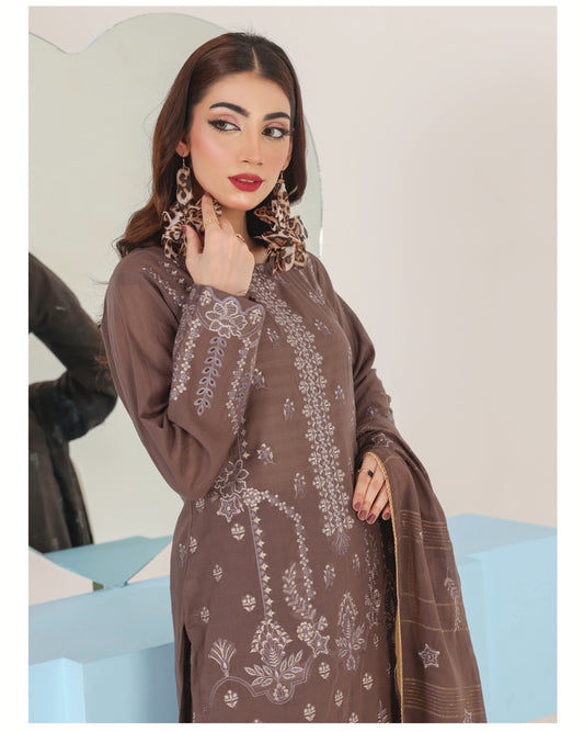 Faria Eid Ki Khushiyan Collection – Cocoa Dusk 3-Piece Embroidered Lawn Suit