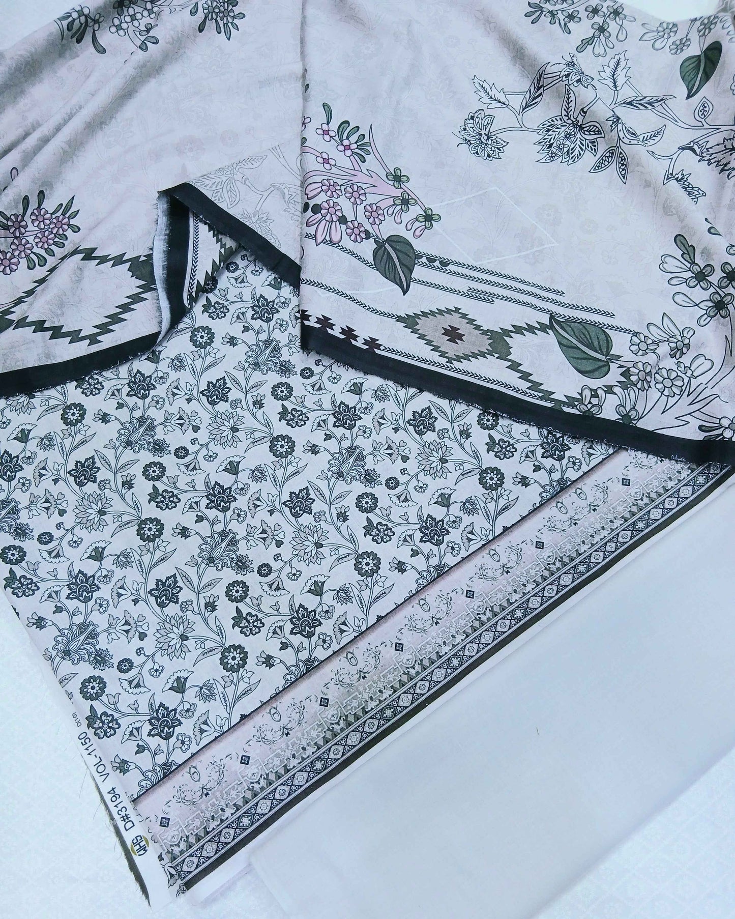 Digital 3PC Slub Lawn Suit