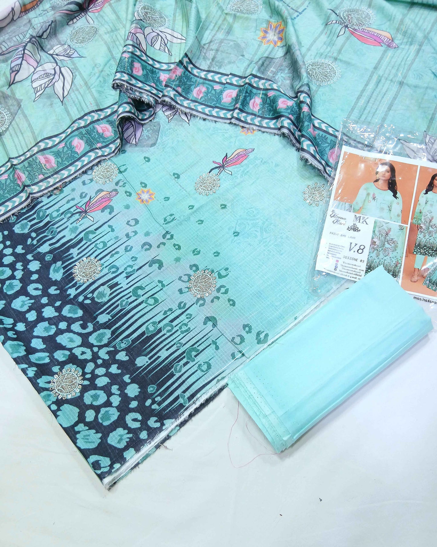 Digital Printed Embroidered Bana Dora Lawn | 3piece