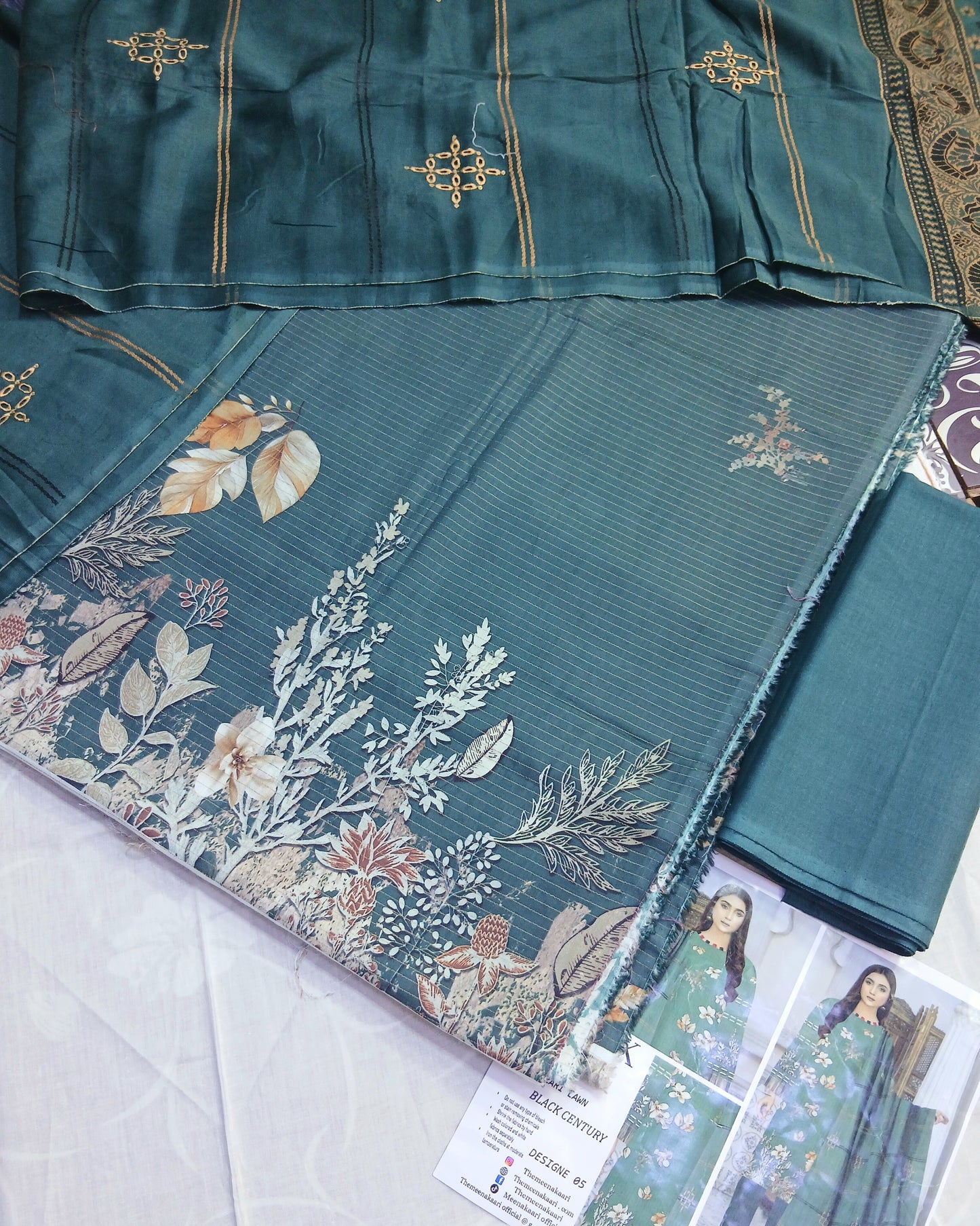 3D Printed Lawn Suit | Embroidered Voil Dupatta | Unstitched - Nagina Cotton Emporium