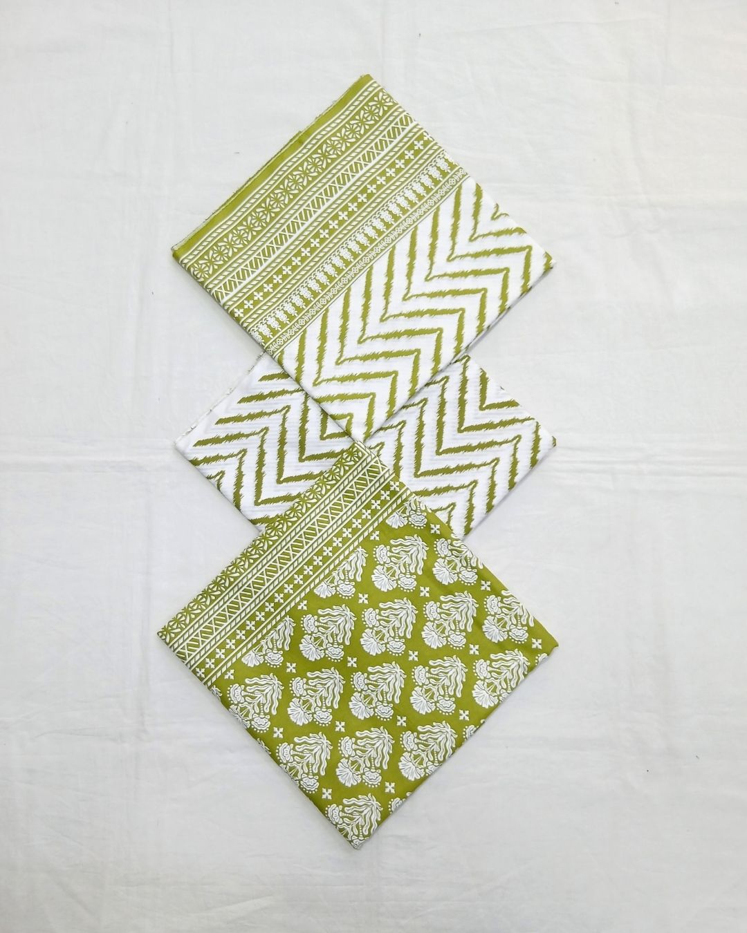 Green and white geometric printed cotton 3pc suit by Ajwa Textiles