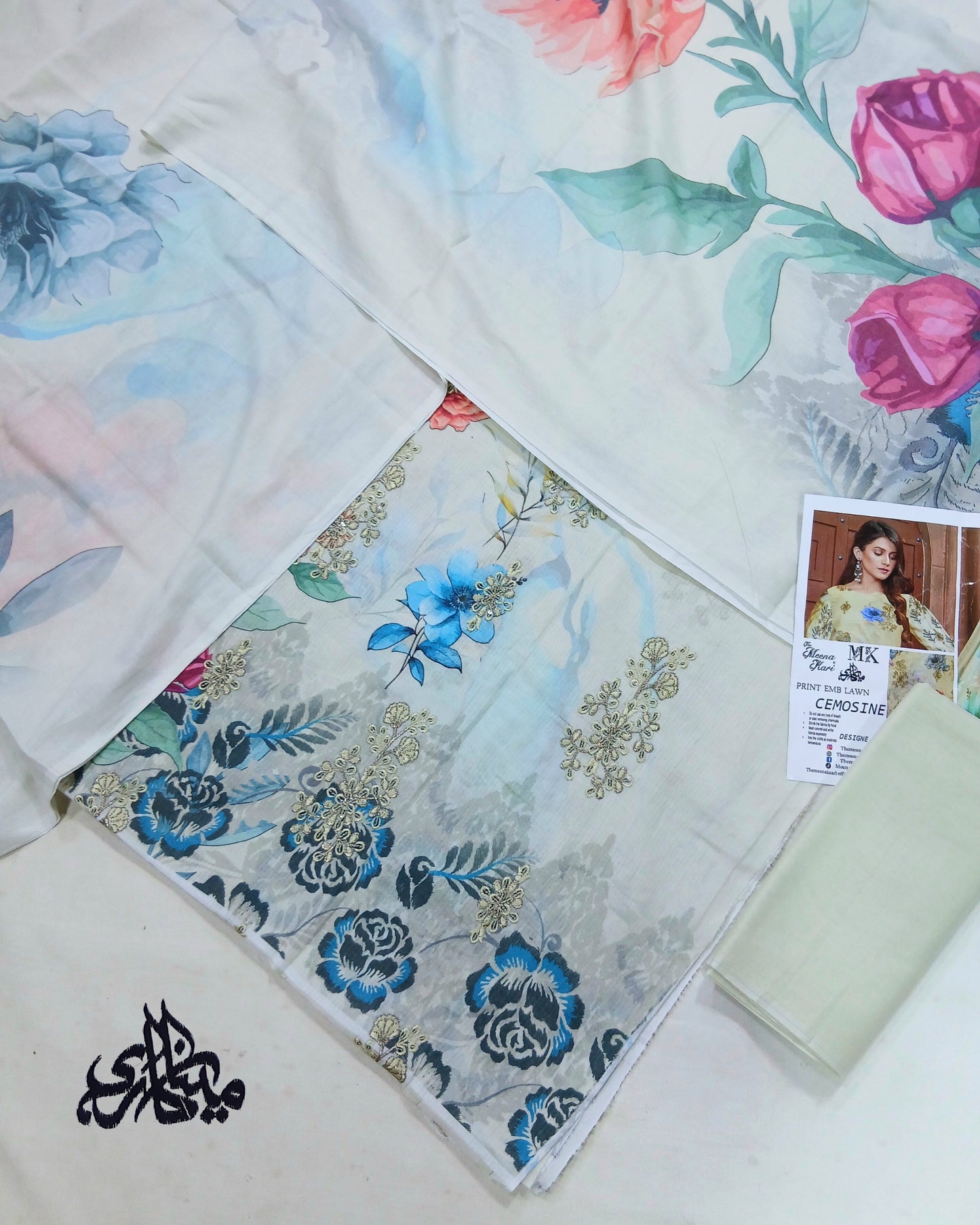Digital Printed Embroidered Bana Dora Lawn 3pc | Unstitched - Nagina Cotton Emporium
