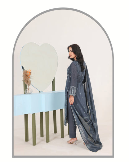Faria Eid Ki Khushiyan Collection – Moonlit Steel 3-Piece Embroidered Lawn Suit