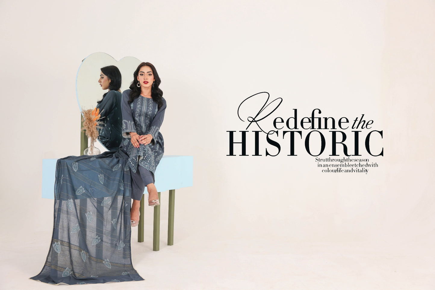 Faria Eid Ki Khushiyan Collection – Moonlit Steel 3-Piece Embroidered Lawn Suit