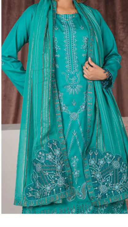 Chashni by Faria – Emerald Tide | Embroidered Lawn 3-Piece Suit
