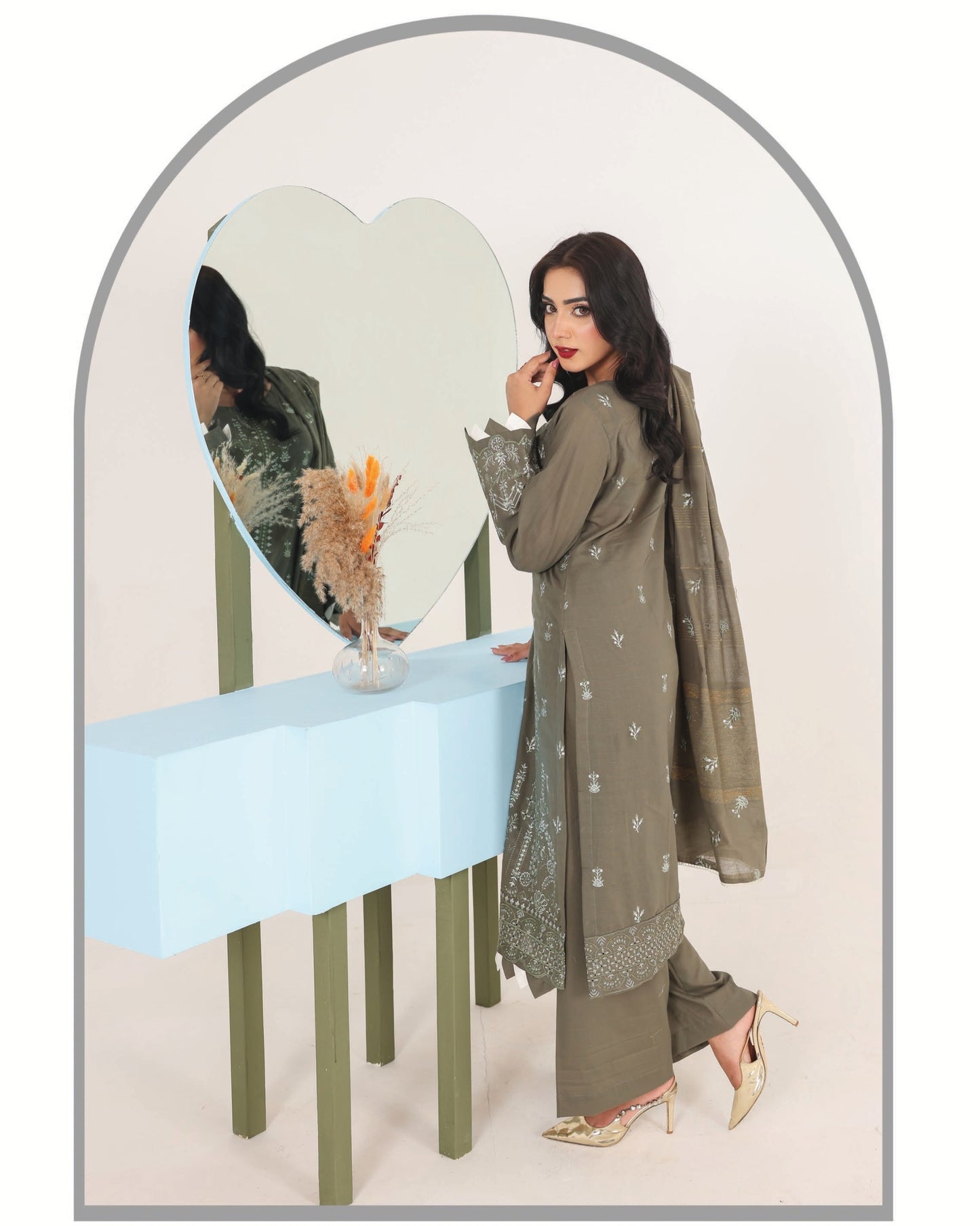 Faria Eid Ki Khushiyan Collection – Sage Serenity 3-Piece Embroidered Lawn Suit