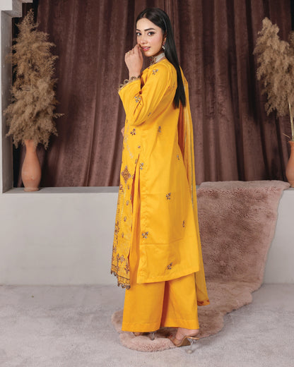 Chashni by Faria – Saffron Glow | Embroidered Lawn 3-Piece Suit