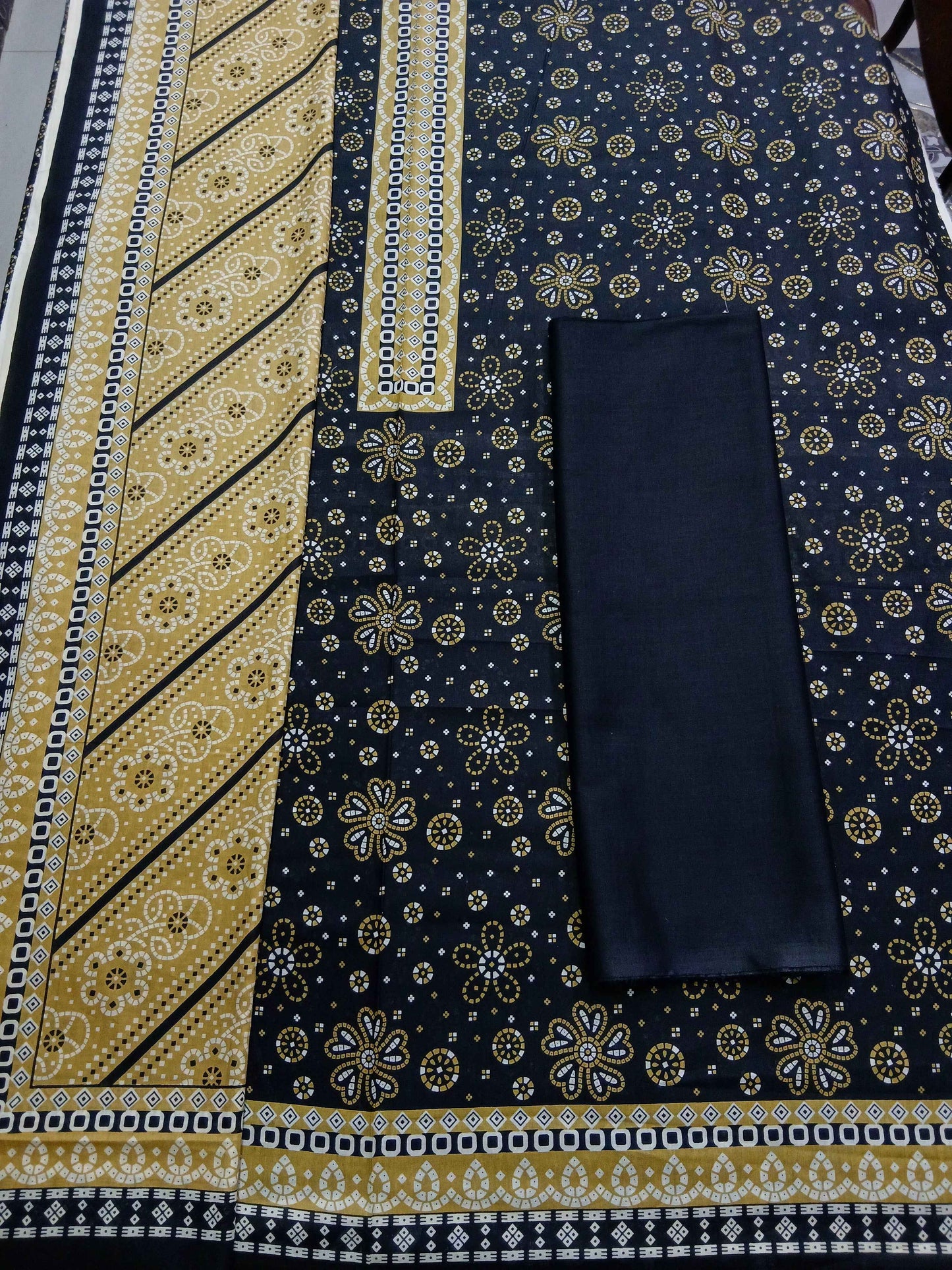 Rangoli Collection 3piece Lawn | Unstitched