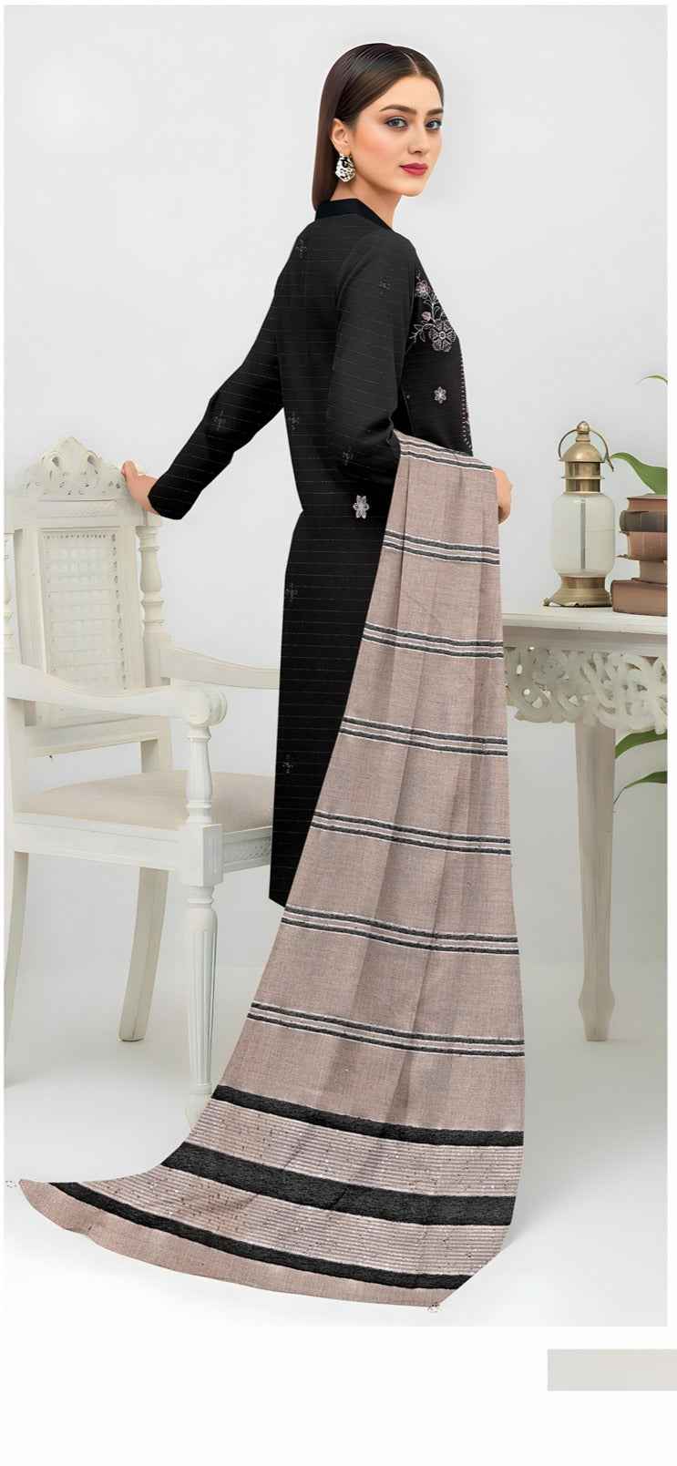 Queen Bana Dora Dhanak Embroidered 3Piece Suit by Faria