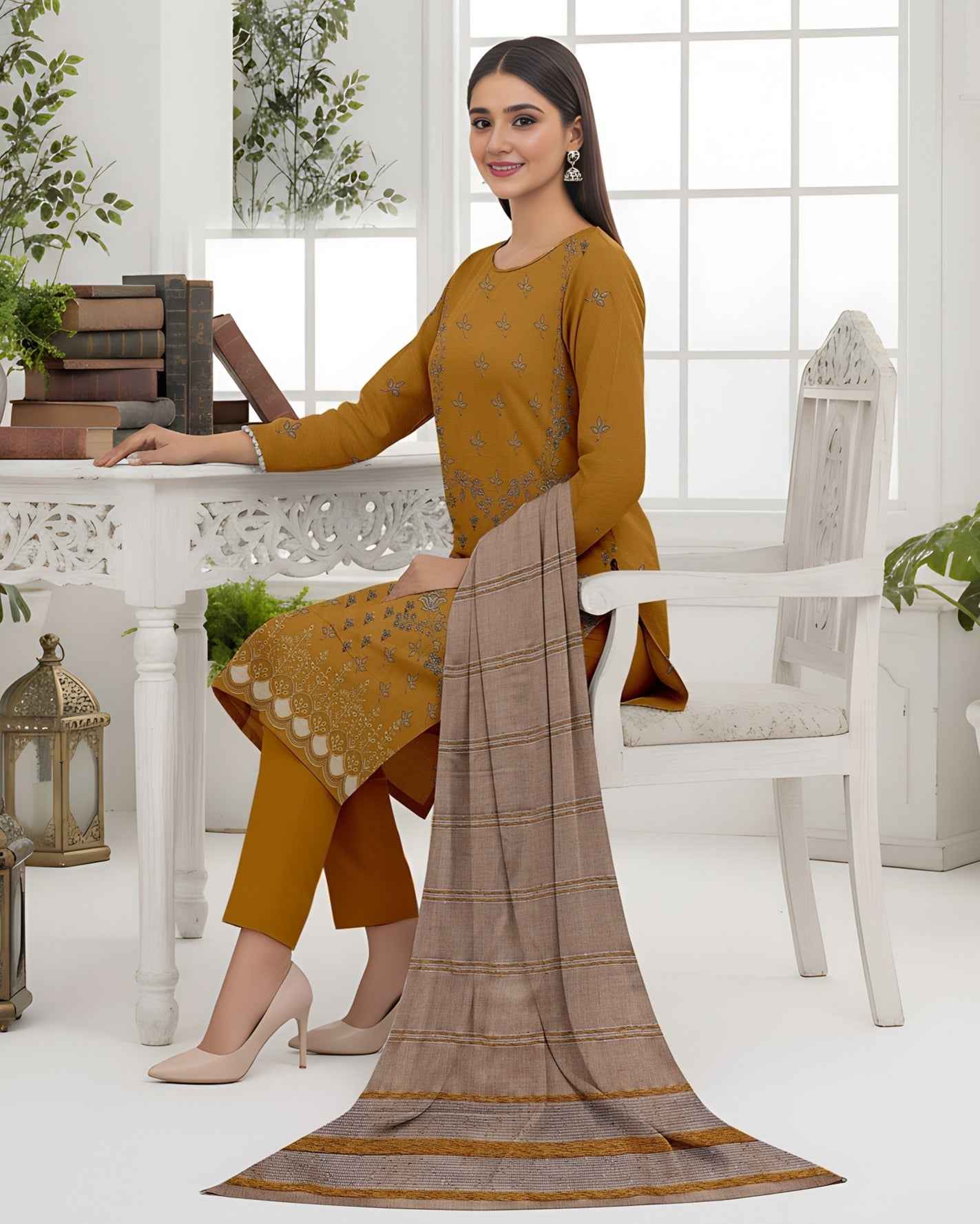 Queen Bana Dora Dhanak Embroidered 3Piece Suit by Faria