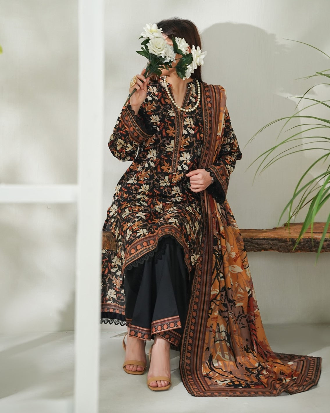 Daman Exclusive Lawn D-732
