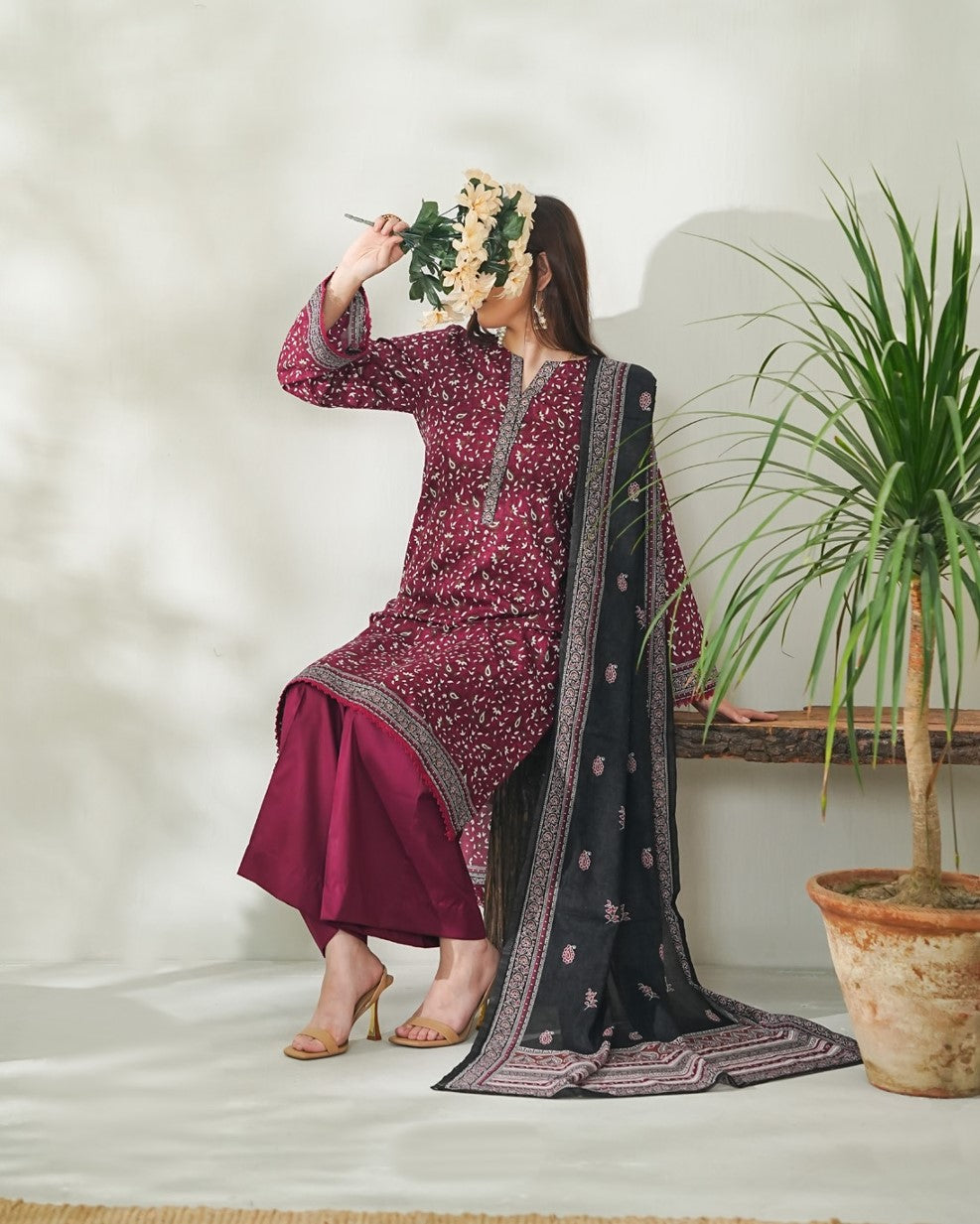 Daman Exclusive Lawn D-735