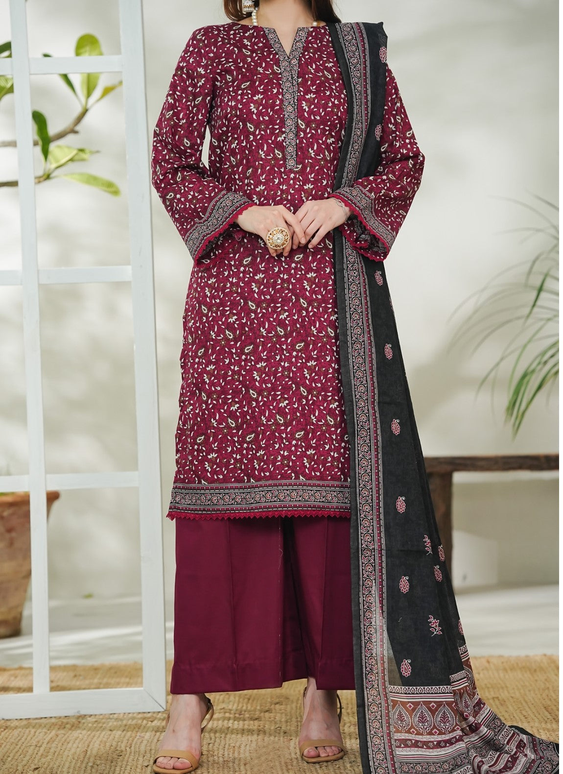 Daman Exclusive Lawn D-735