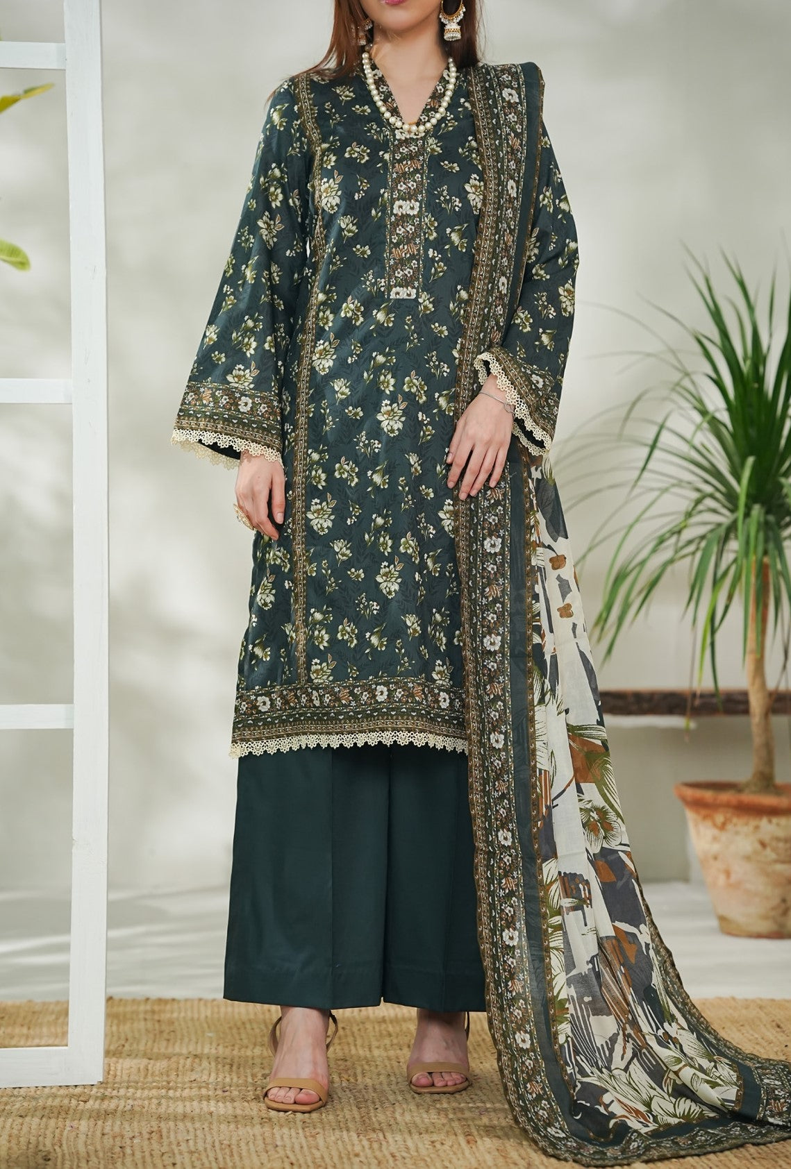 Daman Exclusive Lawn D-734