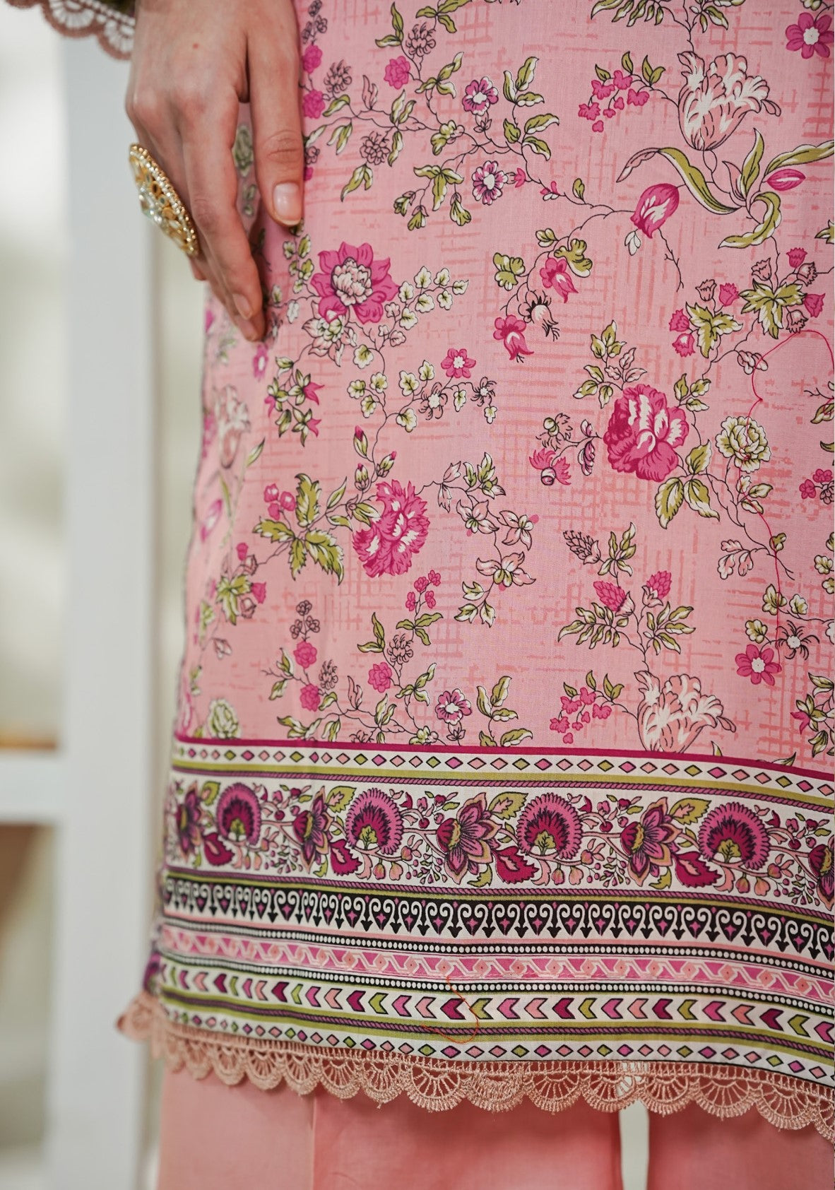 Daman Exclusive Lawn D-736